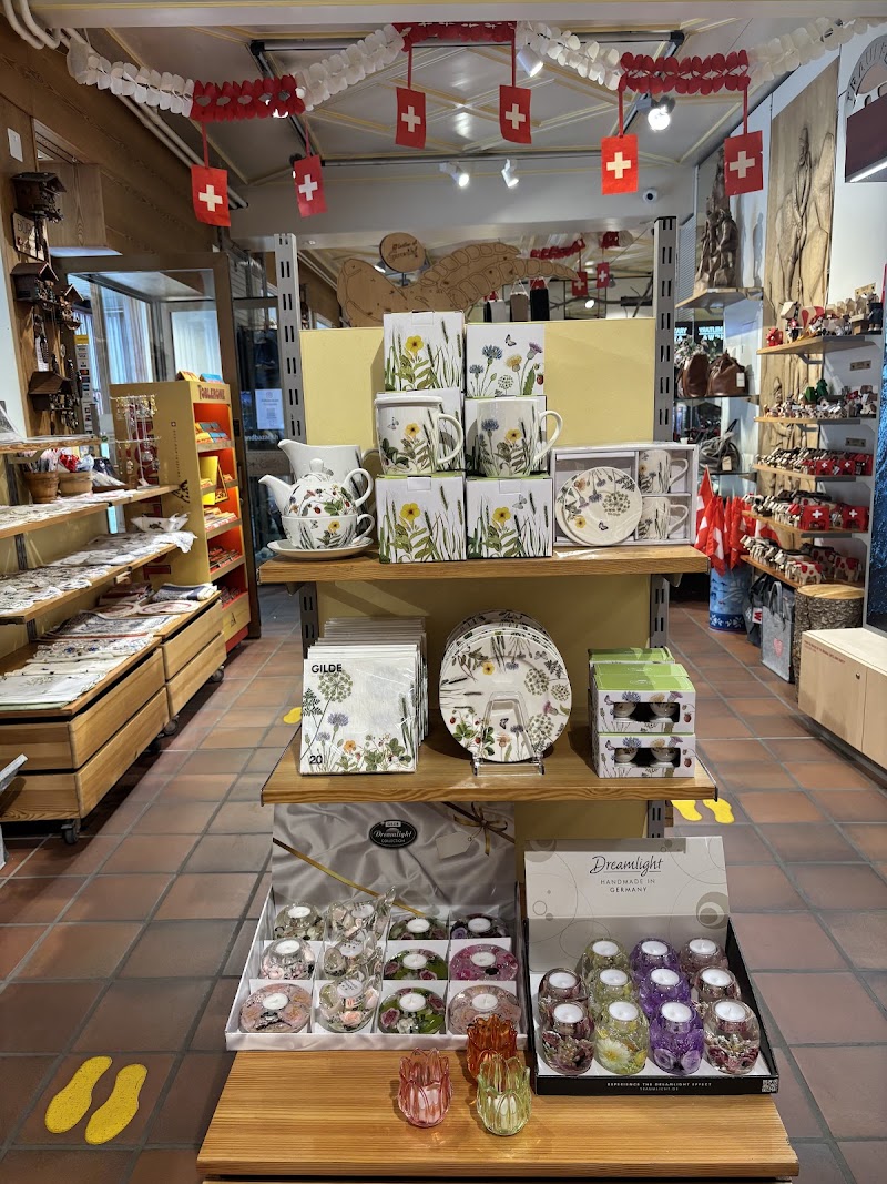 Grand Bazar Brunner - Grand Bazar Brunner, Dorfstrasse 115, 3818 Grindelwald, Switzerland