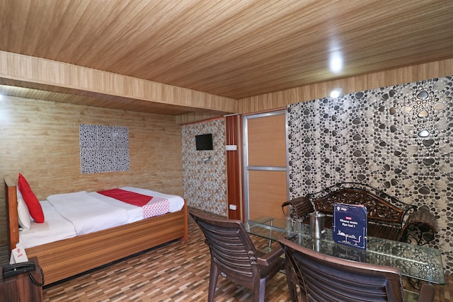 Prop Live in New code - NAN217 - Prop Live in New code - NAN217, 4 near longview, public school, Tallital, Nainital, Uttarakhand 263001, India