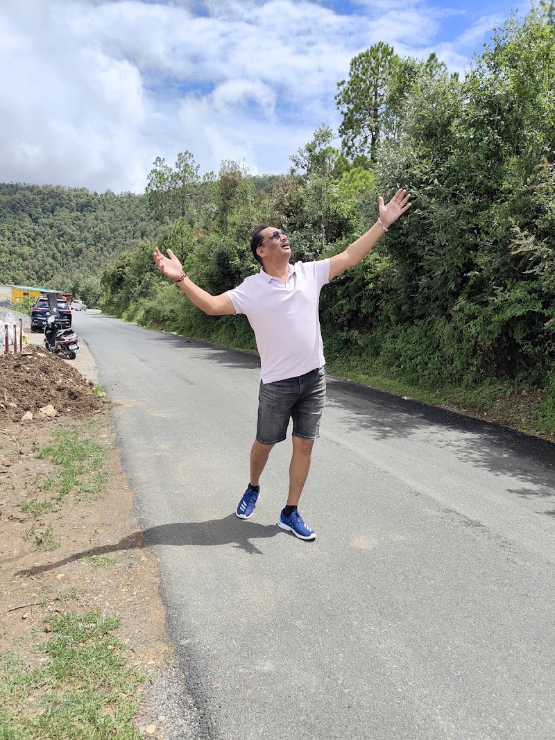 Ramgarh malla - Ramgarh malla, Malla, CHJ2+5C8, Ramgarh Rd, Ramgarh, Umagarh, Uttarakhand 263137, India