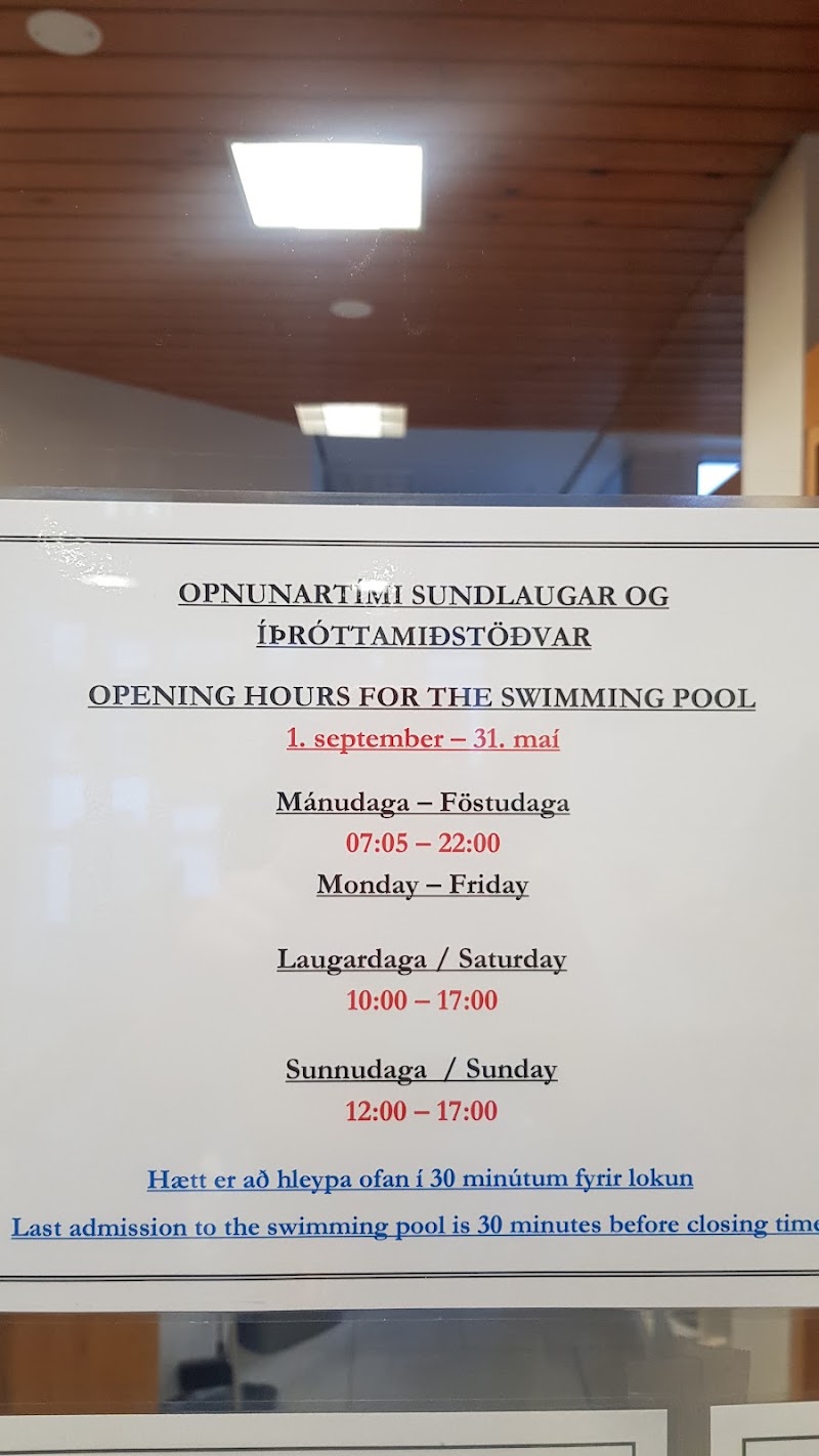 Stykkishólmur Swimming Pool - Stykkishólmur Swimming Pool, Borgarbraut 4, 340 Stykkishólmur, Iceland
