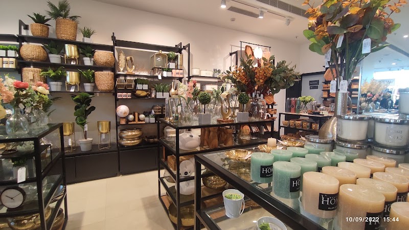 Westside - Tezpur, Assam - Westside - Tezpur, Assam, Westside Imperial mall, Civil chowk, Near, Civil Hospital Road, Mahabhairab, Tezpur, Assam 784001, India