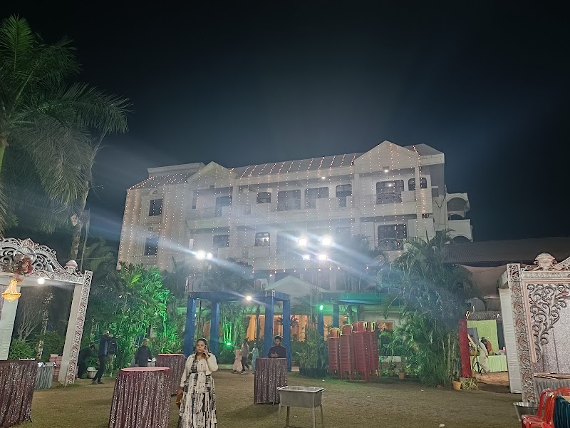Park Palace - Park Palace 6MH6+VMM, Ring Road No. 1, beside BT Tower, New Purena, Mahaveer Nagar, Raipur, Tikrapara, Chhattisgarh 492001, India