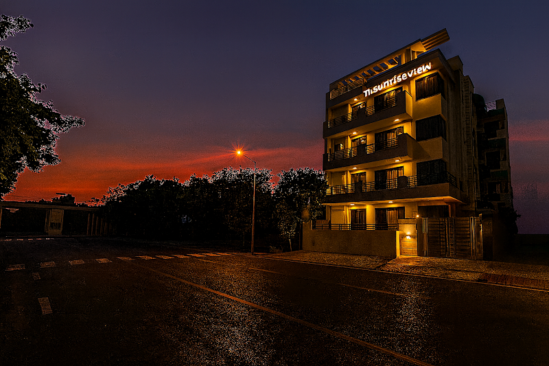 THE SUNRISE VIEW BY AURA