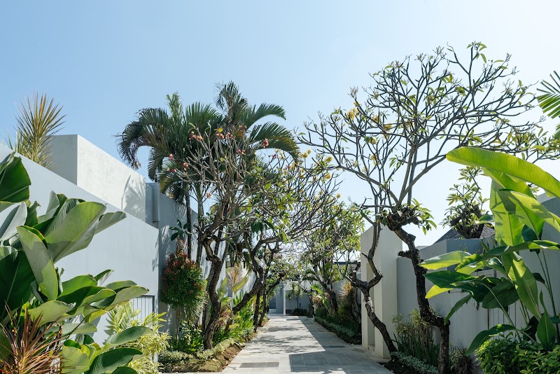 The Seminyak Suites Private Villas - The Seminyak Suites Private Villas Jl. Raya Seminyak No.17, Seminyak, Kec. Kuta, Kabupaten Badung, Bali 80361, Indonesia