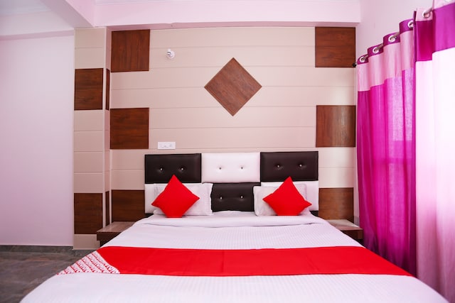OYO 30845 Hotel Welcome - OYO 30845 Hotel Welcome Moien, Chintpurni, Himachal Pradesh 177110, India