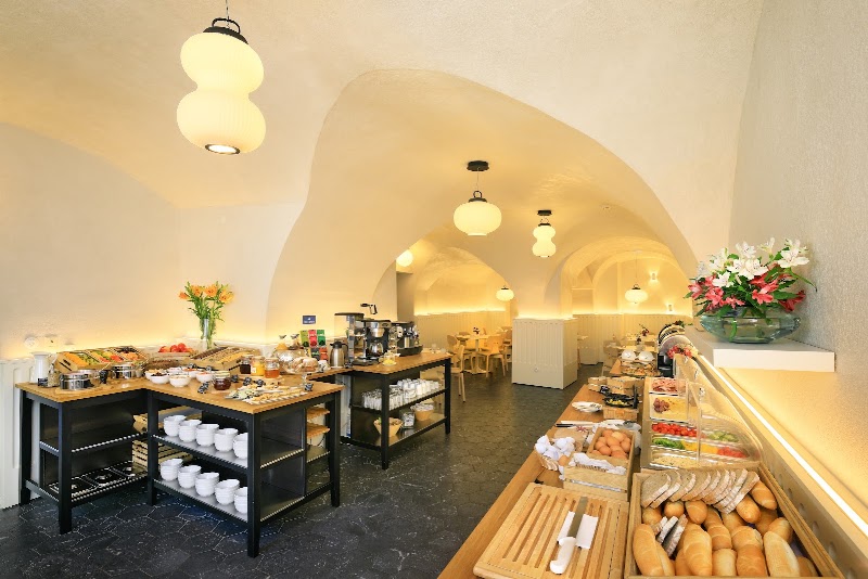 Bellevue Hotel Český Krumlov - Bellevue Hotel Český Krumlov, Latrán 77, 381 01 Český Krumlov-Český Krumlov 1, Czechia