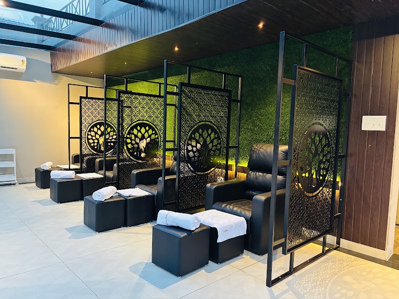 Bodhi Wellness Spa - Film Nagar - Bodhi Wellness Spa - Film Nagar Plot no 10B, H. No: 8, 10D Street, No 8, 2-293/82/F/C, Durga Bhawani Nagar, Giani Zail Singh Nagar, Film Nagar, Hyderabad, Telangana 500096, India