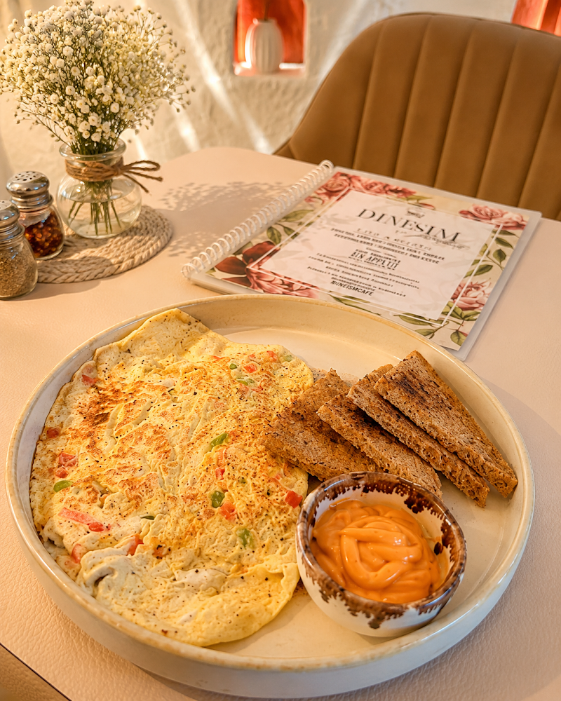 Aamiro Cafe - Aamiro Cafe Ground Floor Shop N- G24, Street, 76 complex, Sector 76, Noida, Uttar Pradesh 201301, India