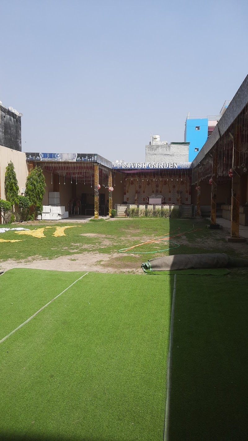 Lavish Garden - Lavish Garden, 60, 25 Feet Rd, Kaushik Enclave, Indraprasth Colony, Burari, Delhi, 110084, India