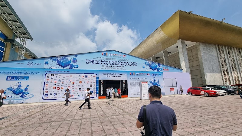 Hanoi International Exhibition Center - Hanoi International Exhibition Center Ng. 91 P. Lý Thường Kiệt/P. Trần Quốc Toản/94 Trần Hưng Đạo, Cửa Nam, Hà Nội 111000, Vietnam