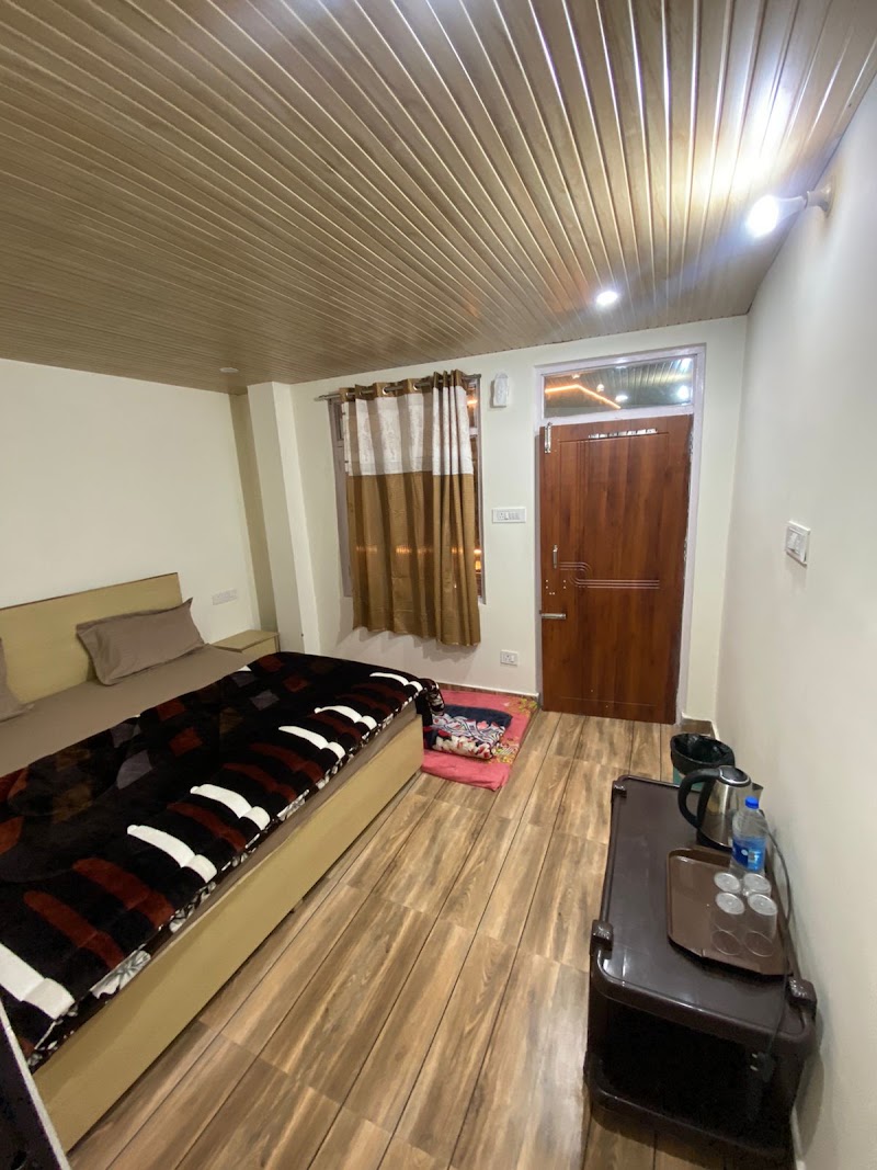 Rukmani homestay - Rukmani homestay Auli Rd, Joshimath Army Area, Joshimath, Uttarakhand 246443, India