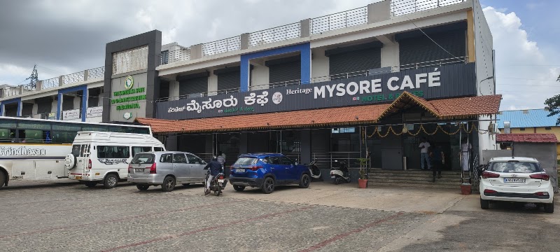 New Mysore Cafe - New Mysore Cafe Mysuru - Ooty Rd, next to RMC Main Gate, Bandipalya, Mysuru, Kadakola, Karnataka 570025, India