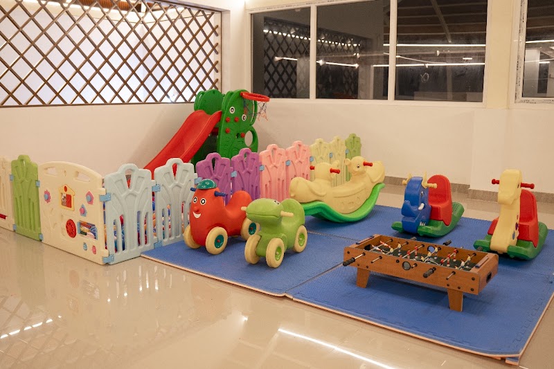 Sky Stay Resorts - Sky Stay Resorts 10-D, Manjakuttai Road, MGR Nagar, Asambur, Yercaud, Tamil Nadu 636602, India