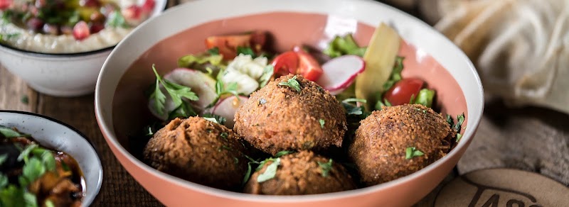 TASCA - Traiteur Libanais - Buffets - Restaurant - Emporter & Livraison - TASCA - Traiteur Libanais - Buffets - Restaurant - Emporter & Livraison 15 Rue des Tilleuls, 78960 Voisins-le-Bretonneux, France