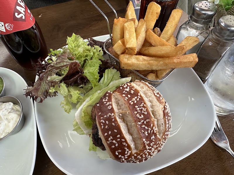 Byward Kitchen and Bar - Byward Kitchen and Bar Byward St, London EC3R 5BJ, UK