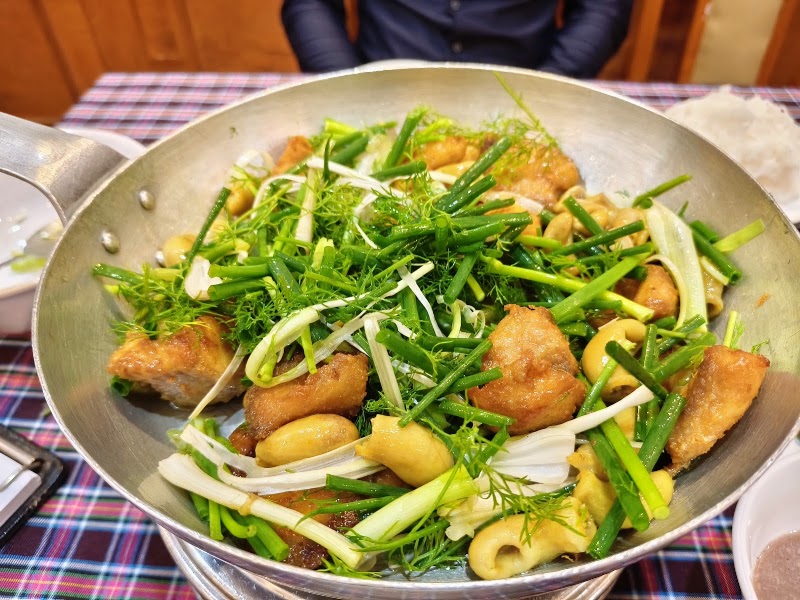 Chả Cá Anh Vũ 103 Trung Hòa - Chả Cá Anh Vũ 103 Trung Hòa, 103 P.Trung Hòa, Yên Hòa, Hà Nội, Vietnam