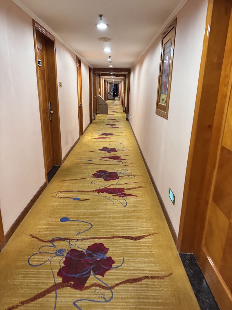 Quanzhou Overseas Chinese Hotel - Quanzhou Overseas Chinese Hotel WH4R+5PF, Bai Yuan Lu, Li Cheng Qu, Quan Zhou Shi, Fu Jian Sheng, China, 362003