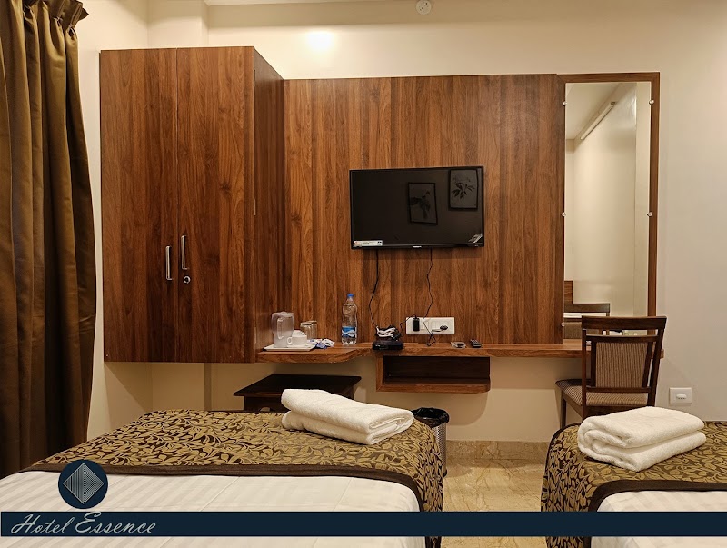 Hotel Essence - Hotel Essence No.34, 3rd Main Road Phase - 1, Gandhinagar, Phase 1, Sathuvachari, Vellore, Tamil Nadu 632009, India