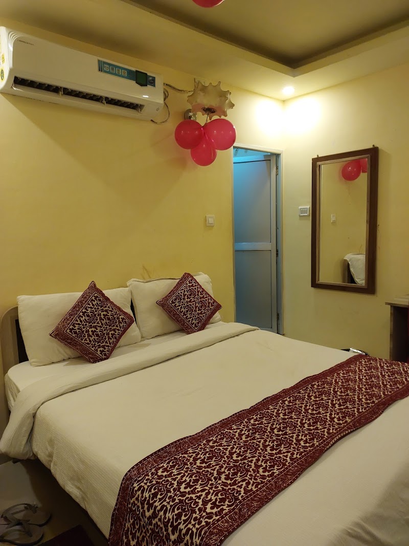 Hotel deep. - Hotel deep. Abhiyanta nagar, gola road, Bailey Rd, S. K. Puram, Patna, Bihar 801503, India