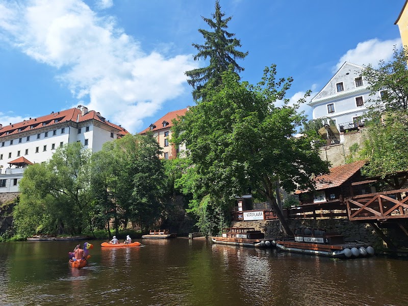 Voroplavba Radek Šťovíček - plavby na voru Český Krumlov - Voroplavba Radek Šťovíček - plavby na voru Český Krumlov, Latrán 6, 381 01 Český Krumlov-Český Krumlov 1, Czechia