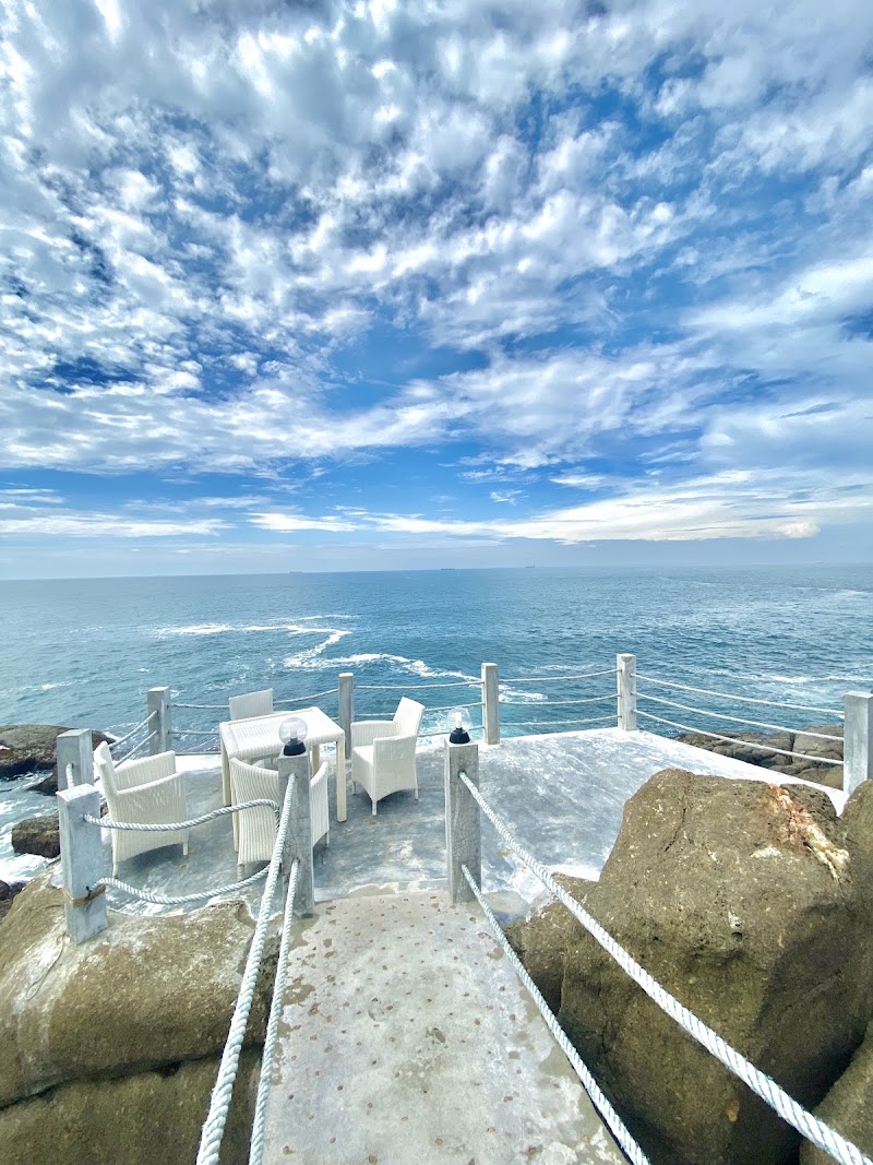 Hotel Zeilan Sunsetpoint - Hotel Zeilan Sunsetpoint, 80.239882, Lands End, 6.008835 Yaddehimulla Rd, Unawatuna 80600, Sri Lanka