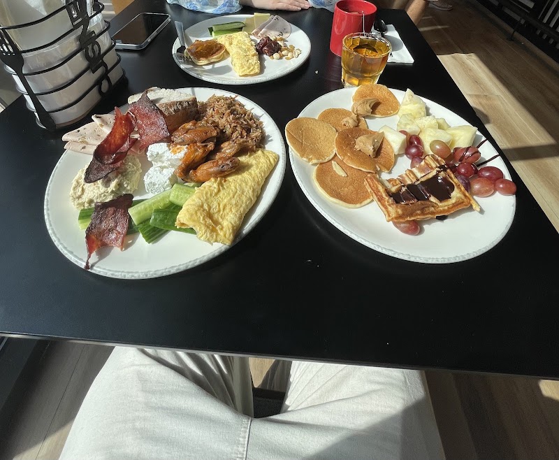 JamJars Restaurant & Bar - JamJars Restaurant & Bar Al Marsa St - Marsa Dubai - Dubai Marina - Dubai - United Arab Emirates