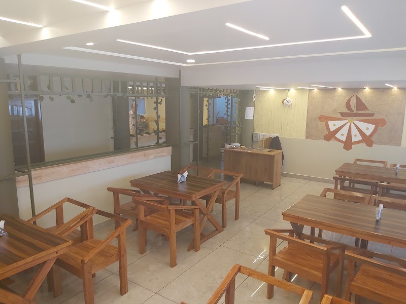 Thalassery Restaurant - Thalassery Restaurant Coonoor Rd, Davisdale, Ooty, Tamil Nadu 643001, India