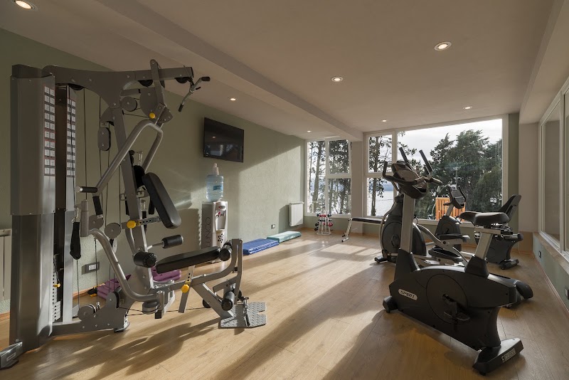 Águila Mora Suites & Spa - Águila Mora Suites & Spa Av. Ezequiel Bustillo 4790, R8400 San Carlos de Bariloche, Río Negro, Argentina
