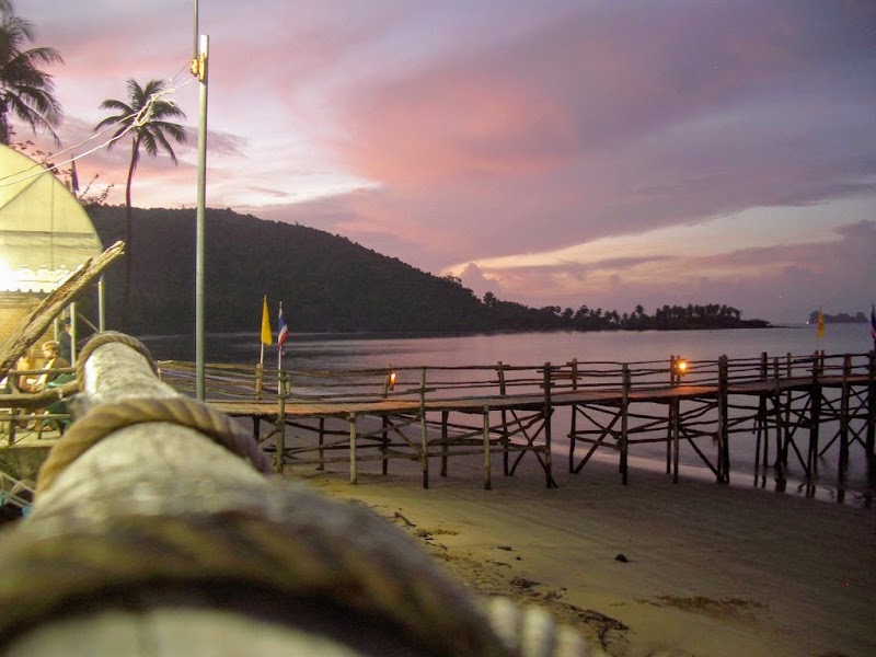 Chumphon (Lomprayah Pier) - Chumphon (Lomprayah Pier), Hat Sai Ri, Mueang Chumphon District, Chumphon 86120, Thailand
