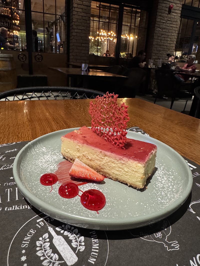 JB's Gastropub - JB's Gastropub Amwaj Rotana Hotel - Al Sayorah St - Marsa Dubai - Jumeirah Beach Residence - Dubai - United Arab Emirates