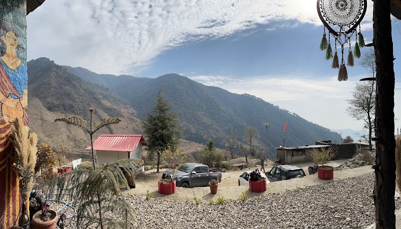 Her Cafe - Local Food by Local Women - Her Cafe - Local Food by Local Women, Salabak Bangoru waterfall road, Bir, Gunehr, Himachal Pradesh 176077, India