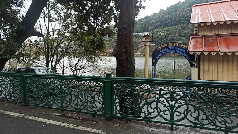 Mall Road - Mall Road, 9FR4+H9R, Mall Rd, Mallital, Nainital, Uttarakhand 263001, India