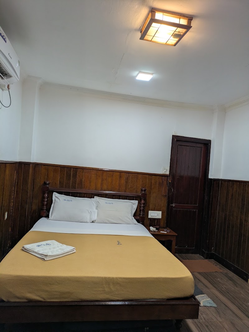 Bluewater Beach Resort - Bluewater Beach Resort Odayam, Odayam Beach Road, near Parambil Temple, Varkala, Kerala 695141, India