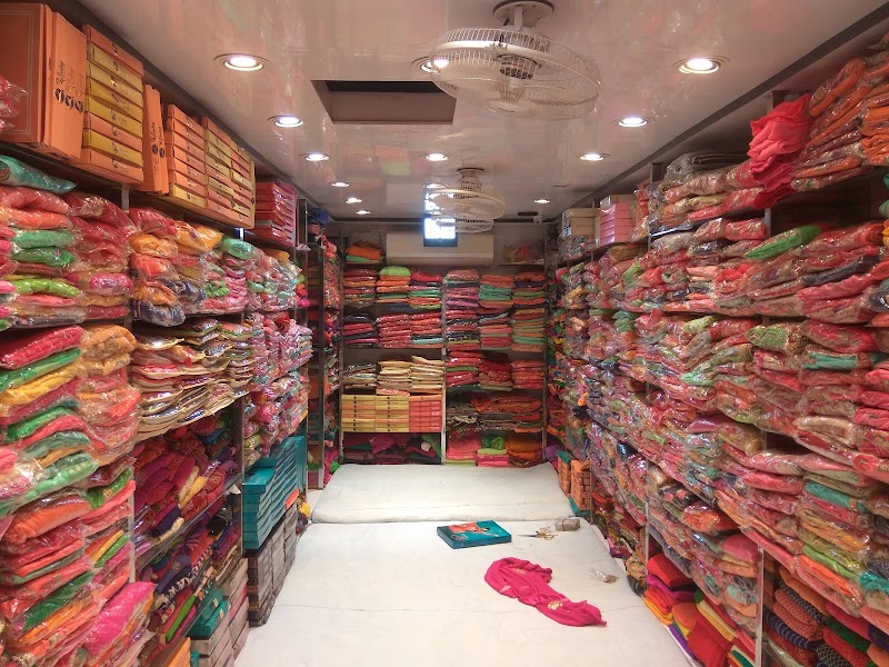 Rani Sarees jaipur - Rani Sarees jaipur 15, Agresen Market, Johari Bazar, Johri Bazar, Ramganj Bazar, Jaipur, Jaipur Nagar Nigam Area, Rajasthan 302002, India