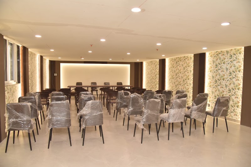 Hotel Soumya sarovar - Hotel Soumya sarovar Motilal Nehru Ward, Naya Para, Jagdalpur, Chhattisgarh 494001, India