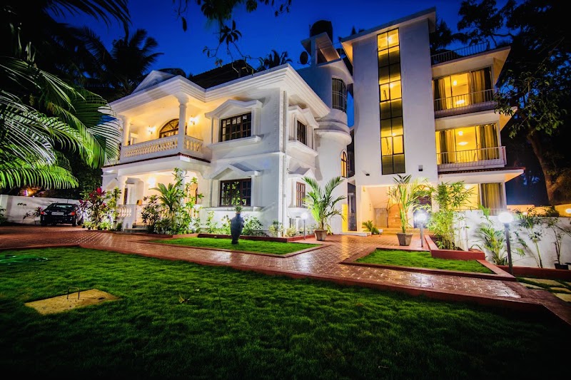 Pinnacle Holiday Homes