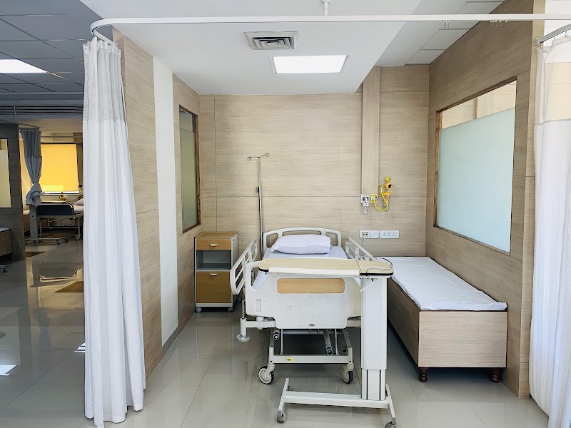 Best Neuro and Spine Surgery Hospital in Bannerghatta Road, Bangalore | Fortis Hospital Bangalore - Best Neuro and Spine Surgery Hospital in Bannerghatta Road, Bangalore | Fortis Hospital Bangalore, Cabin 115, Bannerghatta Rd, near 154/9, opposite IIM-B, Sahyadri Layout, Panduranga Nagar, Bengaluru, Karnataka 560076, India