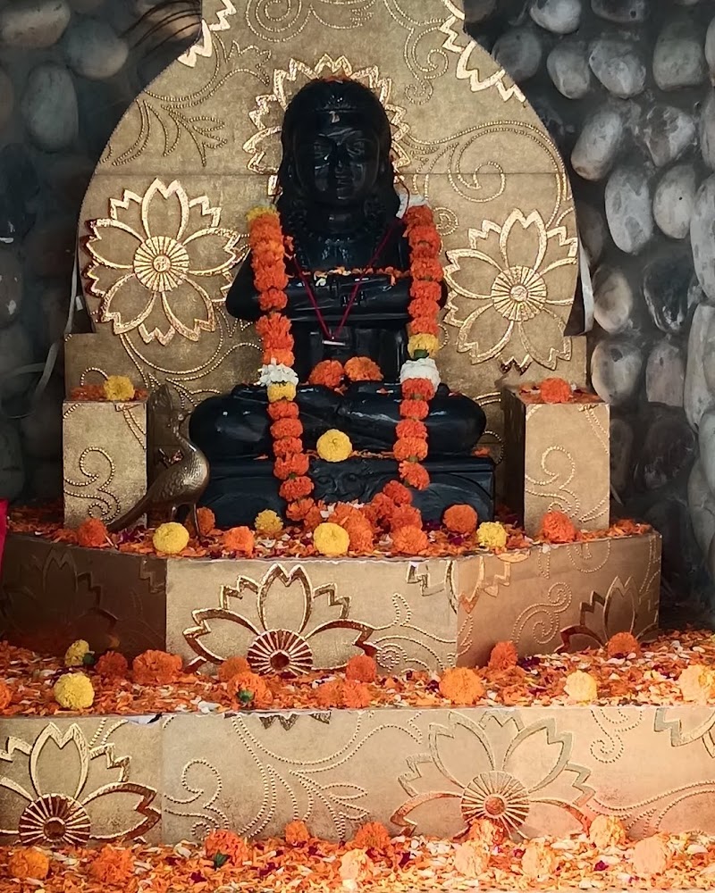 Baba Balak Nath Temple - Baba Balak Nath Temple, JG63+HCQ, Hamirpur, Himachal Pradesh 174311, India