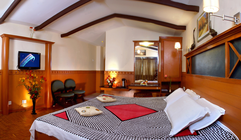Hilltop Towers - Hilltop Towers Plot No. 1, Maratha Complex, Club Rd, Kodaikanal, Tamil Nadu 624101, India