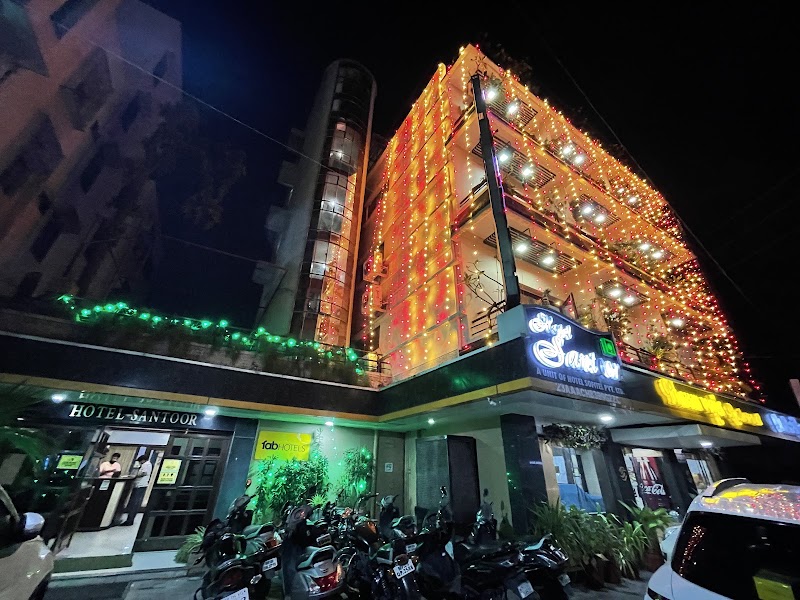 Hotel Santoor - Hotel Santoor 158, near Gita Bhawan Square, Kanchan Bagh, Indore, Madhya Pradesh 452001, India