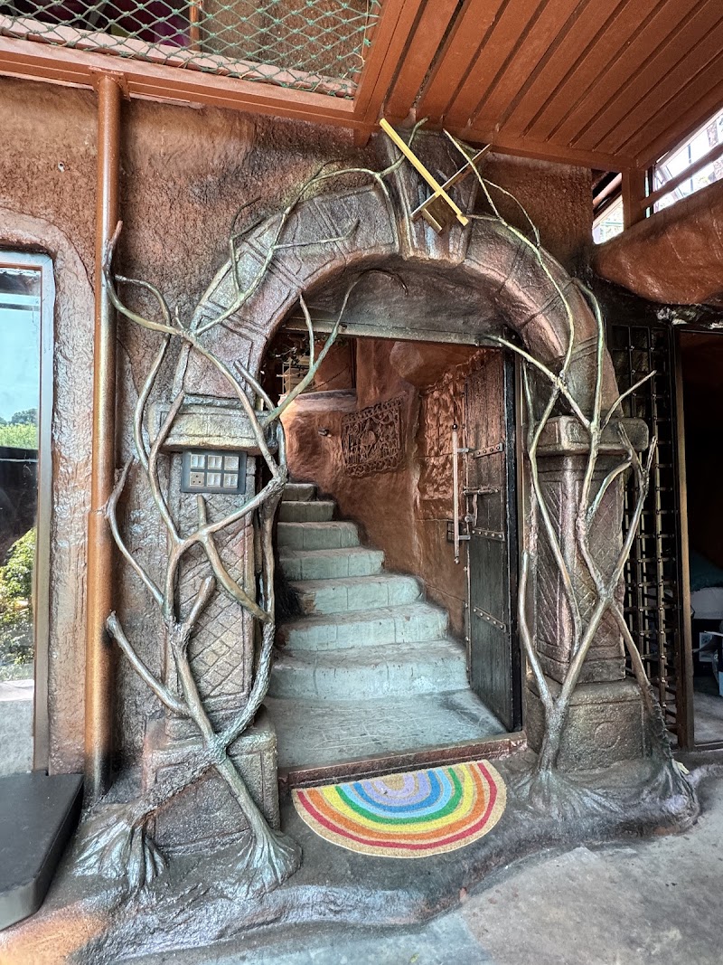 RaisCoorgCaveHouse - RaisCoorgCaveHouse Main Road, 571201, Madikeri, Kaggodlu, Karnataka 571248, India