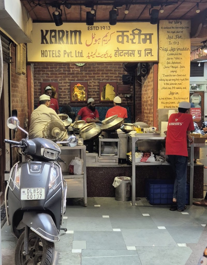 Karim Hotel - Karim Hotel 16, Gali Kababian, Jama Masjid, Old Delhi, Delhi, 110006, India