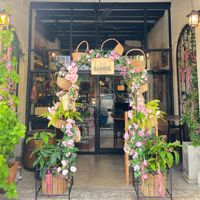 The Barrel Phuket Town - The Barrel Phuket Town, 111 Phangnga Rd, Tambon Talat Yai, Amphoe Mueang Phuket, Chang Wat Phuket 83000, Thailand