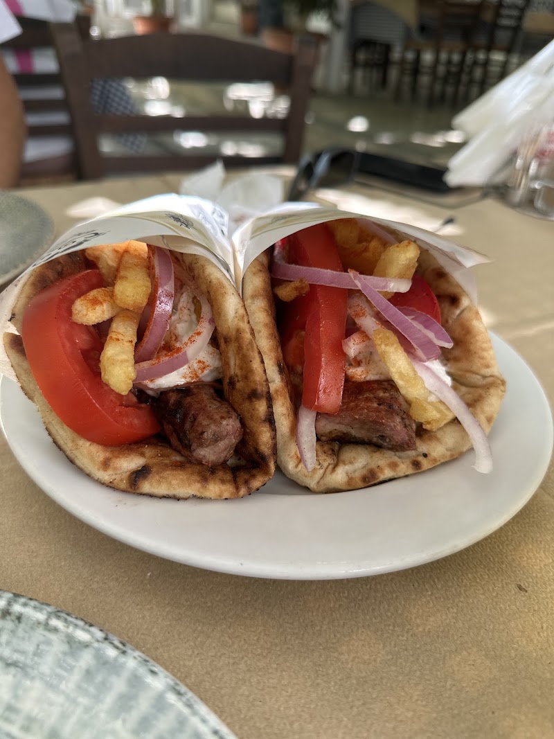 Restaurant - Grill House Vassilis - Restaurant - Grill House Vassilis, Sfiggos 13, Athina 117 45, Greece