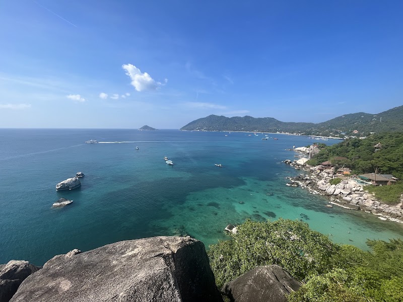 Jansom Bay - Jansom Bay, Ko Tao, Ko Pha-ngan District, Surat Thani 84280, Thailand