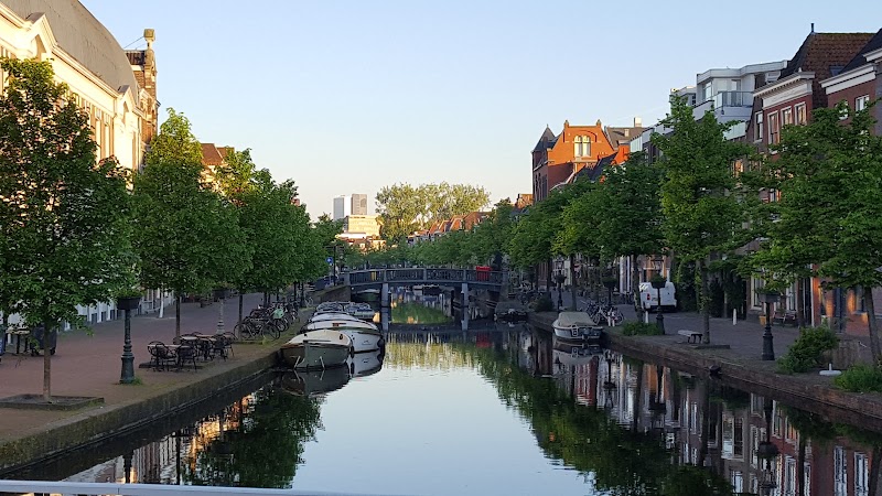 Annie's Terras Bar Restaurant - Annie's Terras Bar Restaurant Hoogstraat 1A, 2312 JA Leiden, Netherlands
