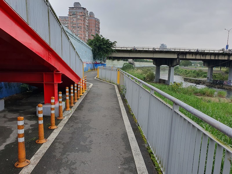 景美溪左岸新店河濱腳踏車道 - 景美溪左岸新店河濱腳踏車道, Xinyi Village, Xindian District, New Taipei City, Taiwan 231