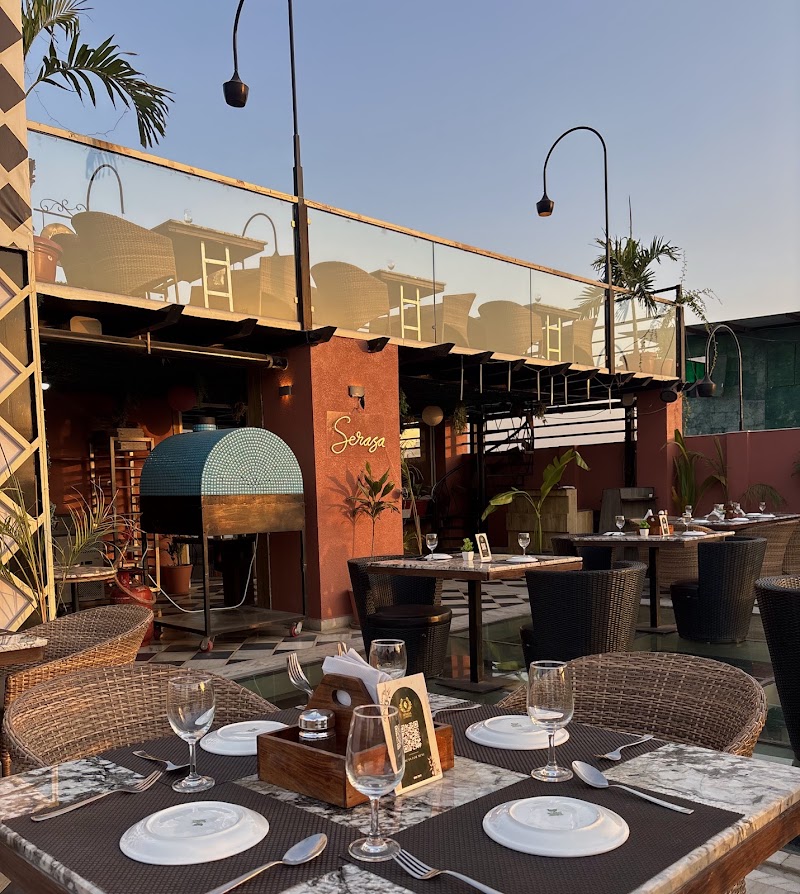 Serasa Multi Cuisine Rooftop Restaurant - Serasa Multi Cuisine Rooftop Restaurant 5th Floor 31A, Adarsh Complex, Mehta Ji ki Bari, Gulab Bagh Rd, Old City, Brahmpuri, Udaipur, Rajasthan 313001, India