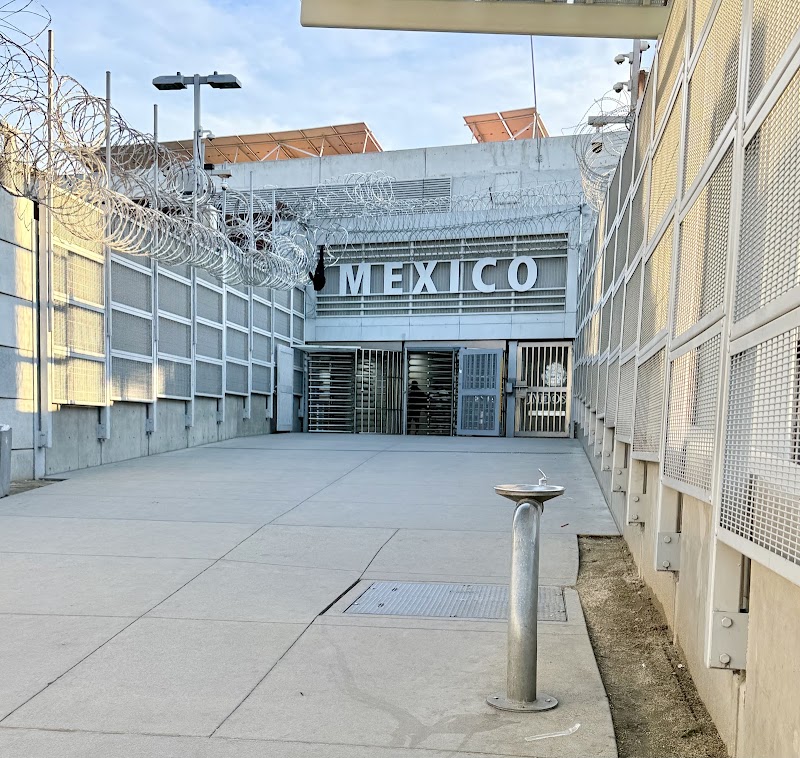 Ready Lane San Ysidro Mex Border - Ready Lane San Ysidro Mex Border, Border, Zona Río, 92173 Tijuana, Baja California, Mexico