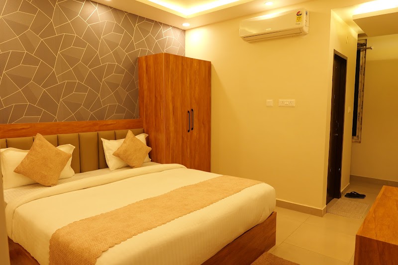 Hotel Paradise Premier - Hotel Paradise Premier Saguna Khagaul Rd, behind Curis Hospital, Saguna More, Balaji Nagar, New Tarachak, R K Puram, Patna, Bihar 801503, India